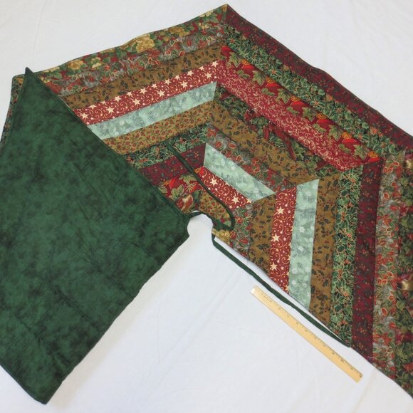 Handmade Quilted Patchwork Christmas Tree Skirt 47.5” Nostalgic Vintage Country - Picture 6 of 9